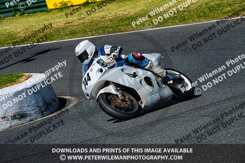 enduro digital images;event digital images;eventdigitalimages;mallory park;mallory park photographs;mallory park trackday;mallory park trackday photographs;no limits trackdays;peter wileman photography;racing digital images;trackday digital images;trackday photos